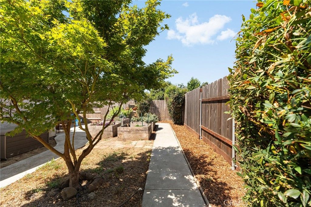 Image 36 of property listing at 1005 Windsor, Chico, CA 95926