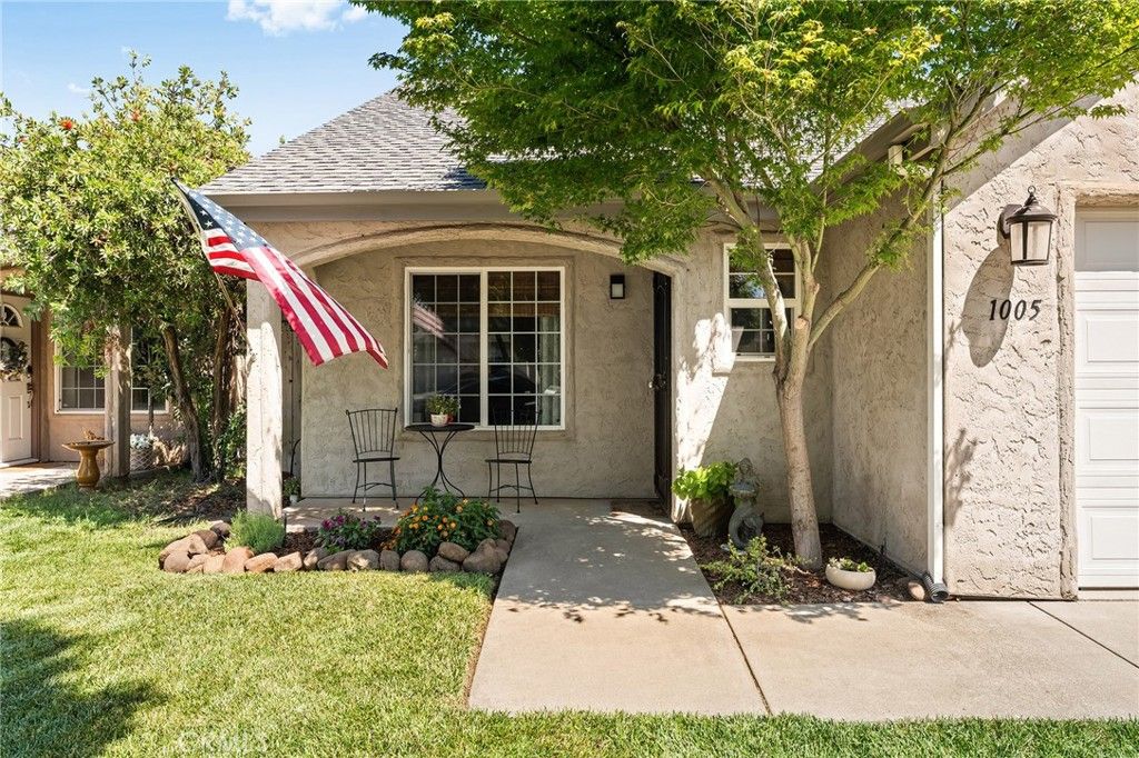 Image 5 of property listing at 1005 Windsor, Chico, CA 95926