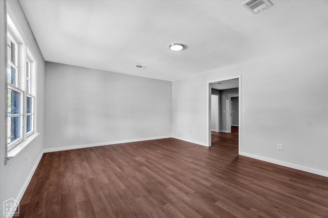 107 E Elm Street, Harrisburg, AR 72432