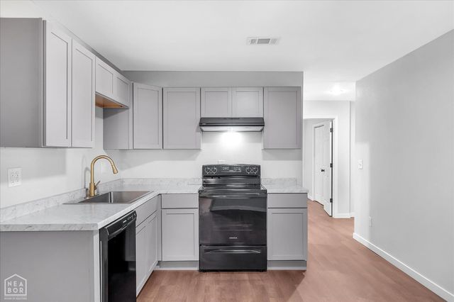 107 E Elm Street, Harrisburg, AR 72432