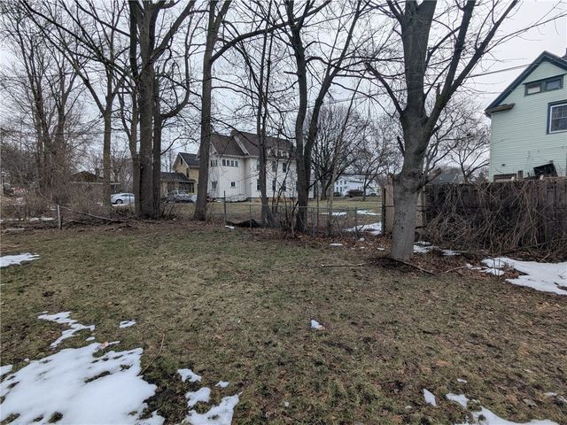 18 Melrose Street, Rochester, NY 14619