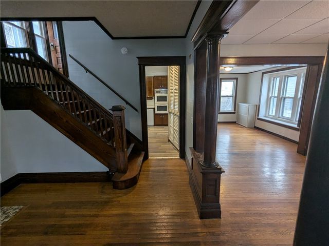 18 Melrose Street, Rochester, NY 14619