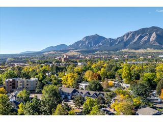 2711 Mapleton Ave 27, Boulder, CO 80304