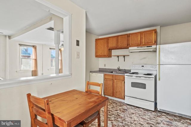 201 N LINE ST, Lansdale, PA 19446