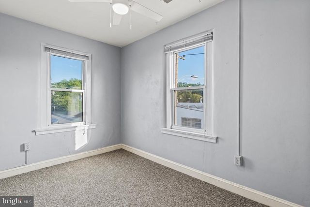 201 N LINE ST, Lansdale, PA 19446