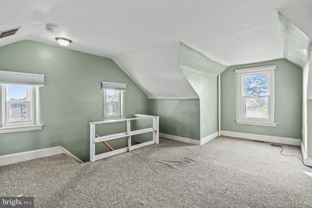 201 N LINE ST, Lansdale, PA 19446