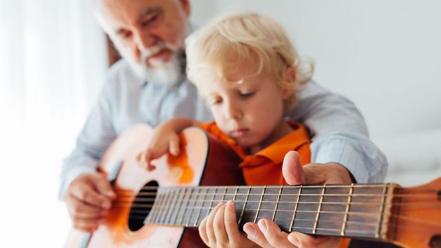 310 Foxfire CV, Lockhart, TX 78644