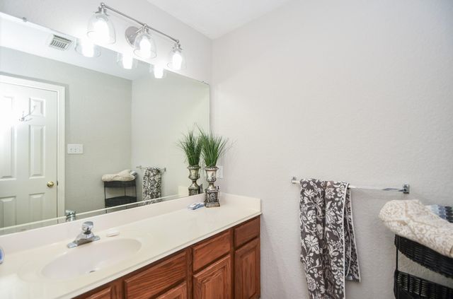 1119 Lexington Green Drive, Missouri City, TX 77459