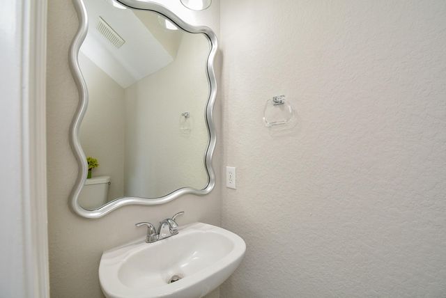 1119 Lexington Green Drive, Missouri City, TX 77459