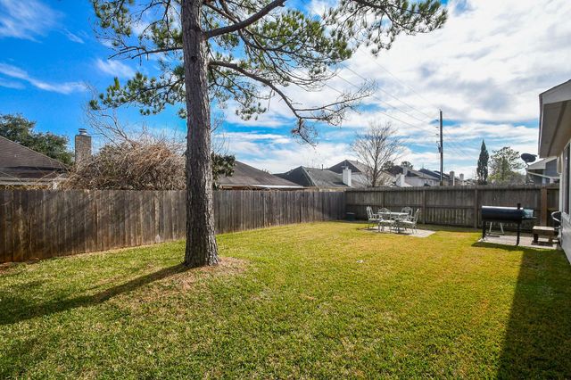 1119 Lexington Green Drive, Missouri City, TX 77459