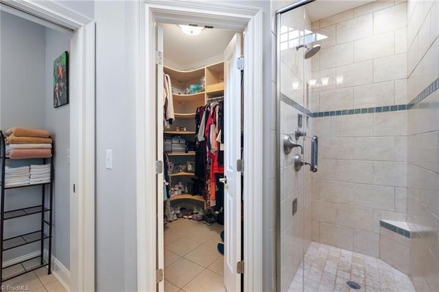 160 Park Pointe Circle, Winston-salem, NC 27104