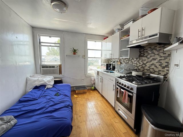 14-18 114th Street, College Point, NY 11356
