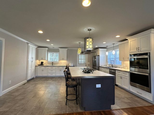 609 North Fraser St., Georgetown, SC 29440