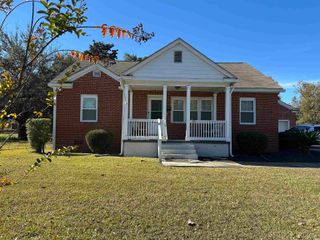 609 North Fraser St., Georgetown, SC 29440