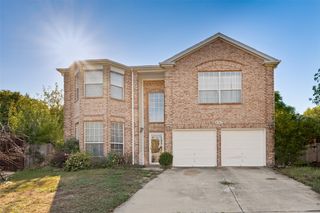 8043 Southern Pine Way, Fort Worth, TX 76123