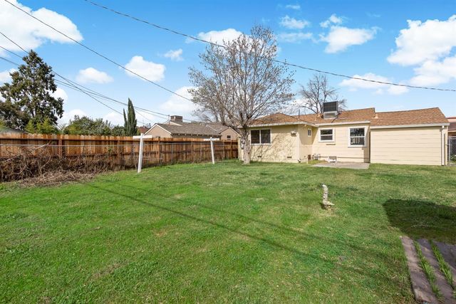 3080 34th Ave, Sacramento, CA 95824