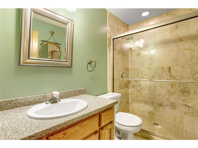 1896 Beebe Road, Maplewood, MN 55109