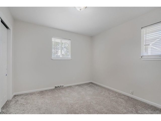 8560 Essex St, Denver, CO 80229