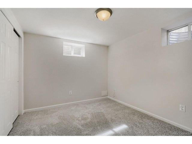 8560 Essex St, Denver, CO 80229