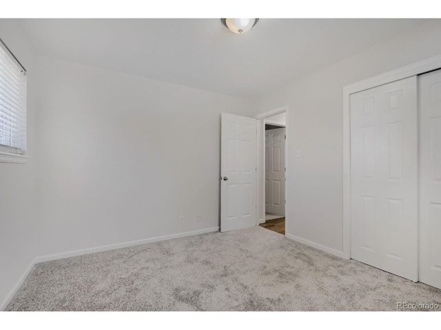 8560 Essex St, Denver, CO 80229
