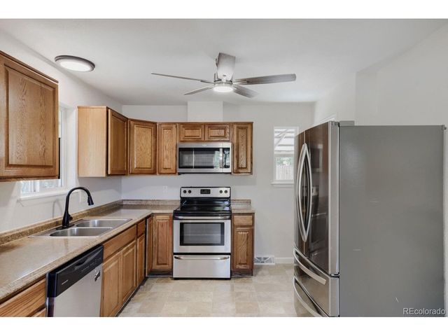 8560 Essex St, Denver, CO 80229