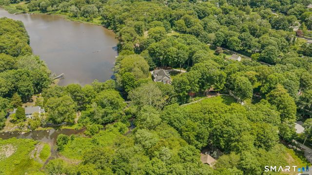 13 Mill Road, Essex, CT 06426