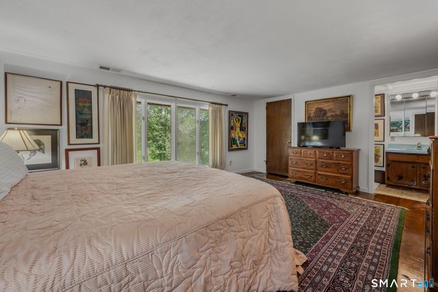 13 Mill Road, Essex, CT 06426