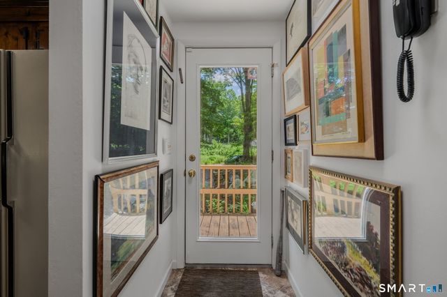 13 Mill Road, Essex, CT 06426