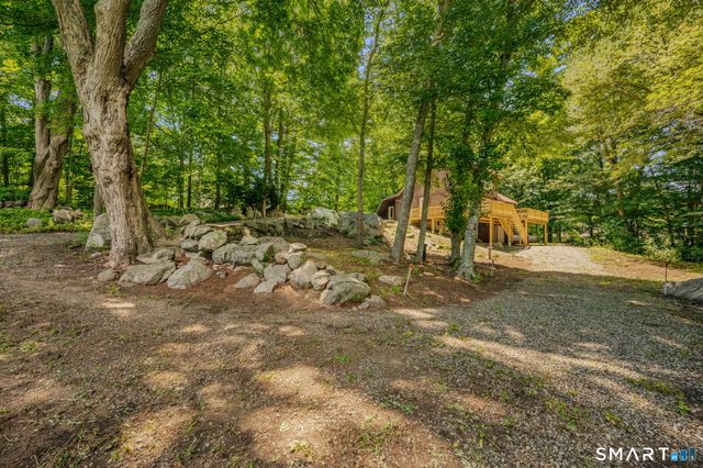 13 Mill Road, Essex, CT 06426