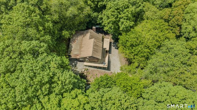 13 Mill Road, Essex, CT 06426