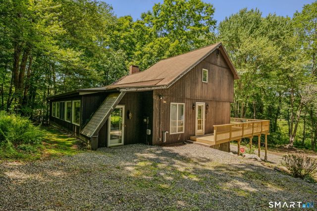 13 Mill Road, Essex, CT 06426