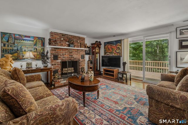 13 Mill Road, Essex, CT 06426