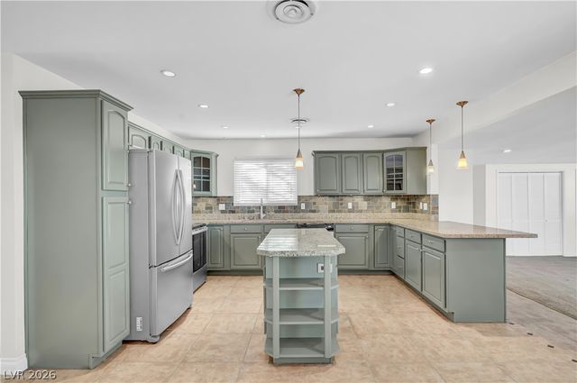 2801 Colanthe Avenue, Las Vegas, NV 89102