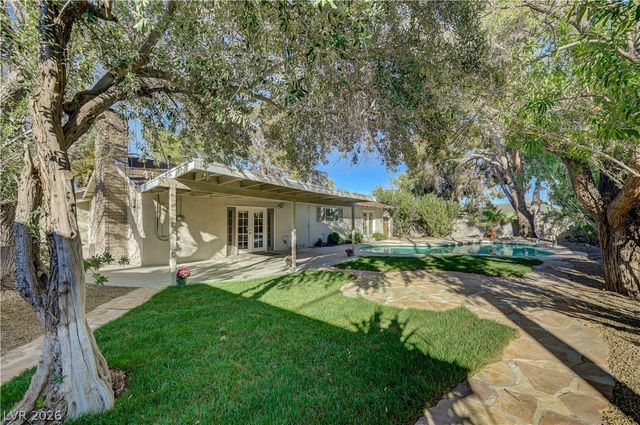 2801 Colanthe Avenue, Las Vegas, NV 89102