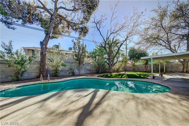 2801 Colanthe Avenue, Las Vegas, NV 89102