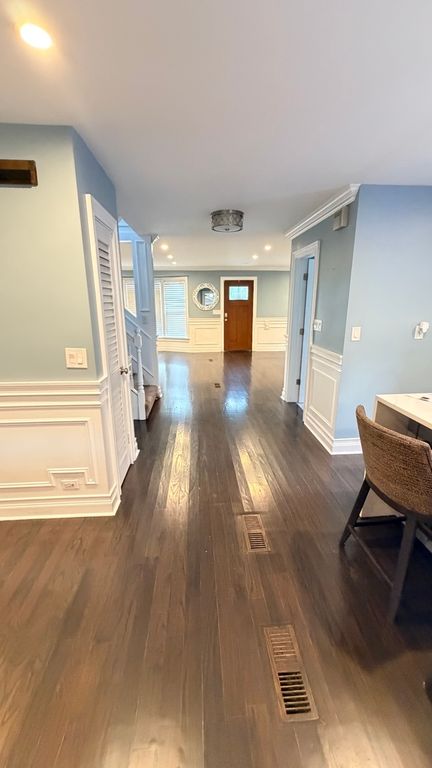 5901 N Nagle Avenue, Chicago, IL 60646 — photo 3