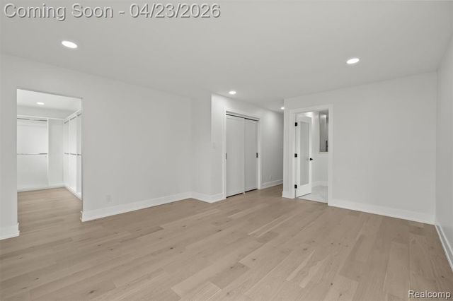 6800 Crestway Drive, Bloomfield Hills, MI 48301