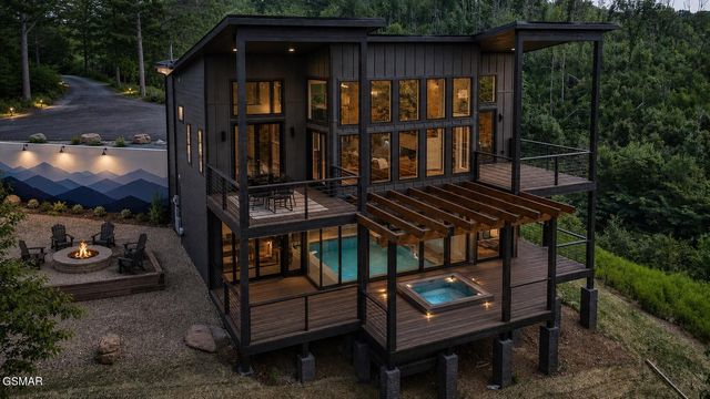 4076 Ridgeback Lane, Sevierville, TN 37862