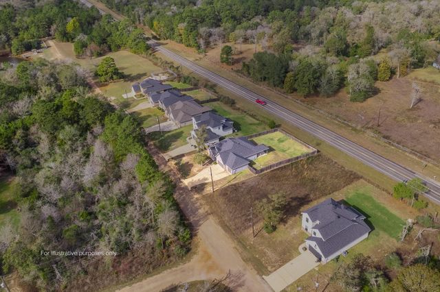 38466 Park View Drive, Hempstead, TX 77445