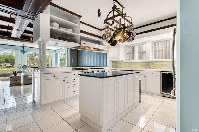 11114 Lakeshore Drive, Osceola, IN 46561