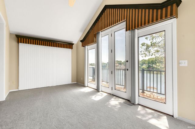 11114 Lakeshore Drive, Osceola, IN 46561