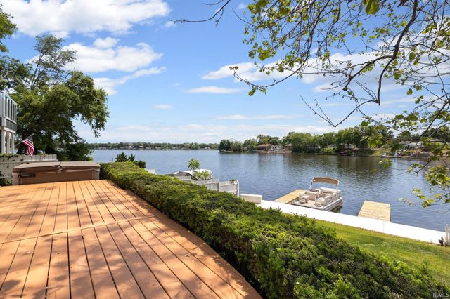 11114 Lakeshore Drive, Osceola, IN 46561