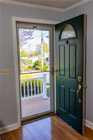 7 Plymouth Road, North Providence, RI 02904
