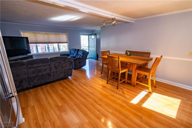 7 Plymouth Road, North Providence, RI 02904