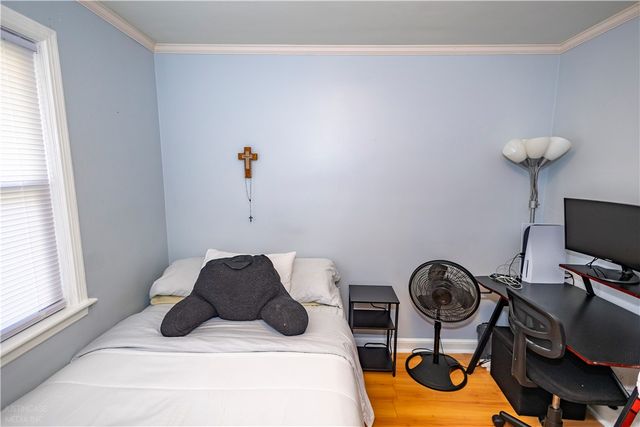 7 Plymouth Road, North Providence, RI 02904
