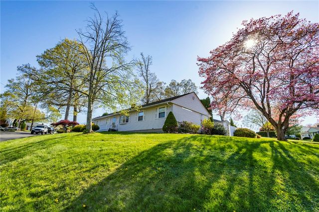 7 Plymouth Road, North Providence, RI 02904
