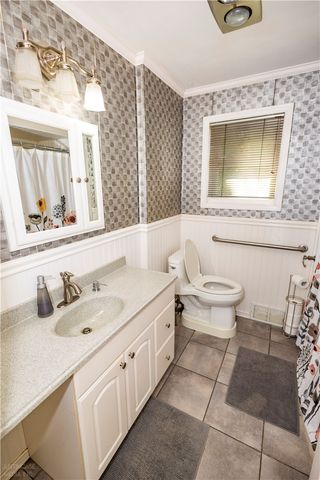7 Plymouth Road, North Providence, RI 02904
