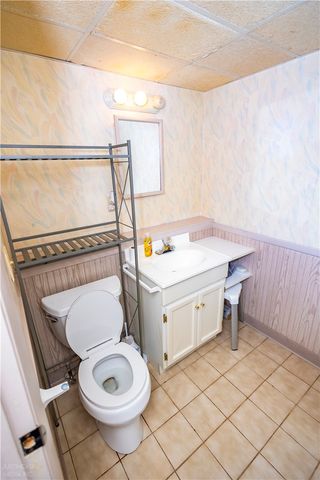 7 Plymouth Road, North Providence, RI 02904