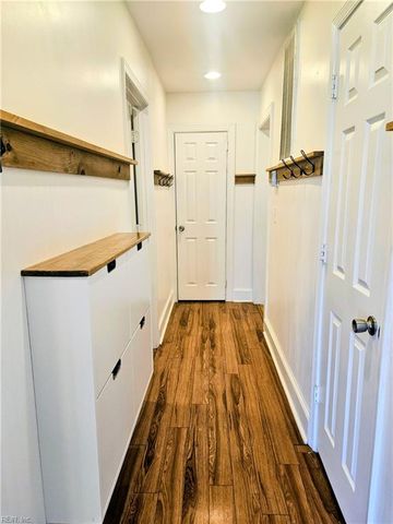 3776 Wayne CIR, Norfolk, VA 23513