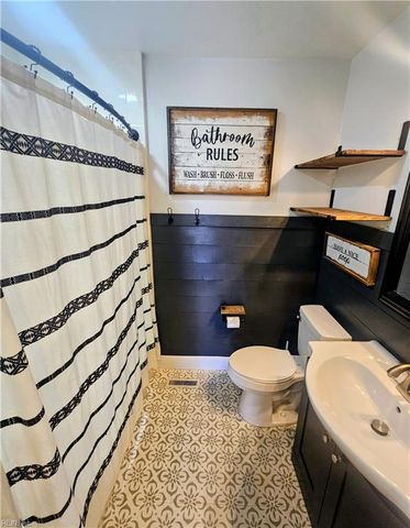 3776 Wayne CIR, Norfolk, VA 23513